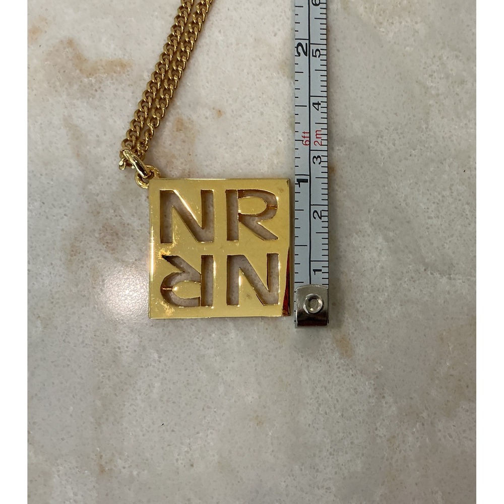 NR‎ Gold Tone Initial Pendant Necklace Statement Jewelry Fashion